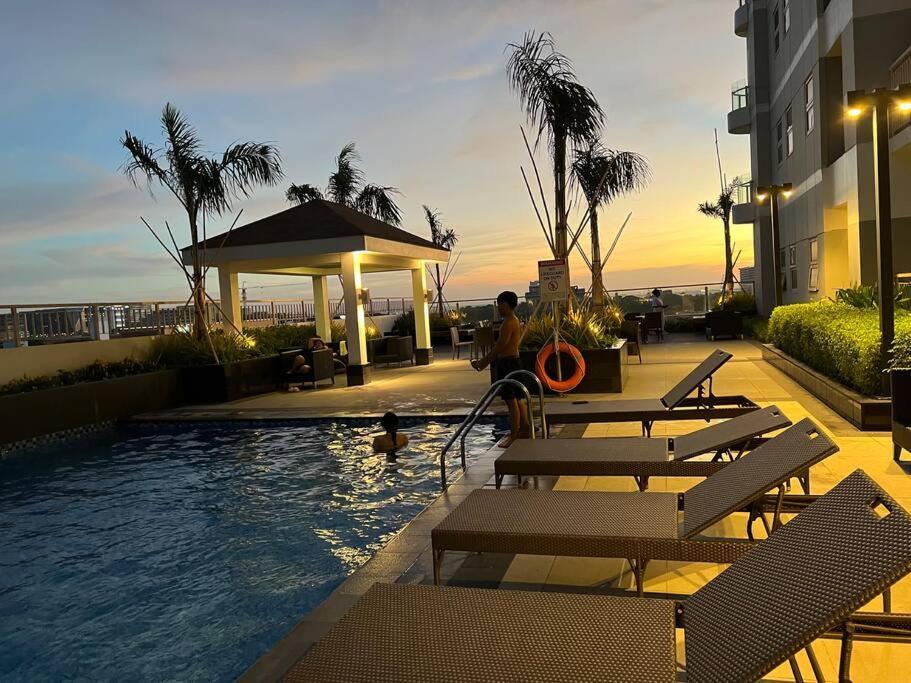 Beautiful 1Bed Condo Nr Airport, Moa, Makati, Bay マニラ市 エクステリア 写真